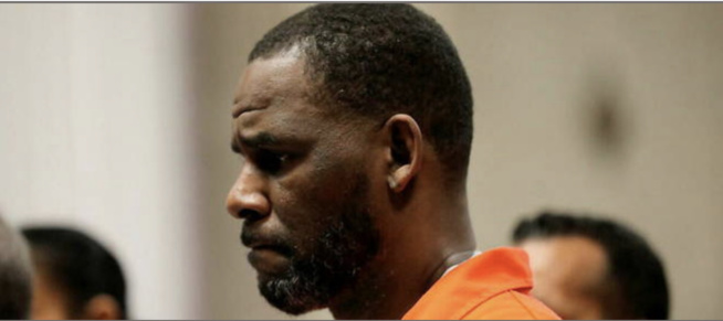 R. Kelly : trente ans de prison pour avoir dirigé pendant des années un « système » d’exploitation sexuelle de jeunes R. Kelly : trente ans de prison pour avoir dirigé pendant des années un « système » d’exploitation sexuelle de jeunes
