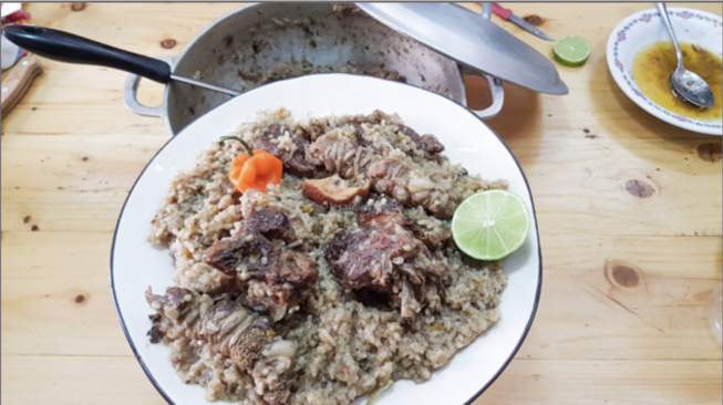 La séance de mbaxal se transforme en fumoir de yamba : des filles droguées surprises avec 22 joints de chanvre indien consommés La séance de mbaxal se transforme en fumoir de yamba : des filles droguées surprises avec 22 joints de chanvre indien consommés