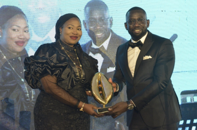 Revivez la 17e édition des Cauris d’Or, la plus prestigieuse soirée de gala en AFRIQUE de l OUEST la constance