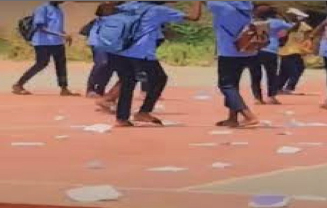 Saccage au Lycée de Yoff : Les sanctions disciplinaires encourues par les élèves ! Saccage au Lycée de Yoff : Les sanctions disciplinaires encourues par les élèves !