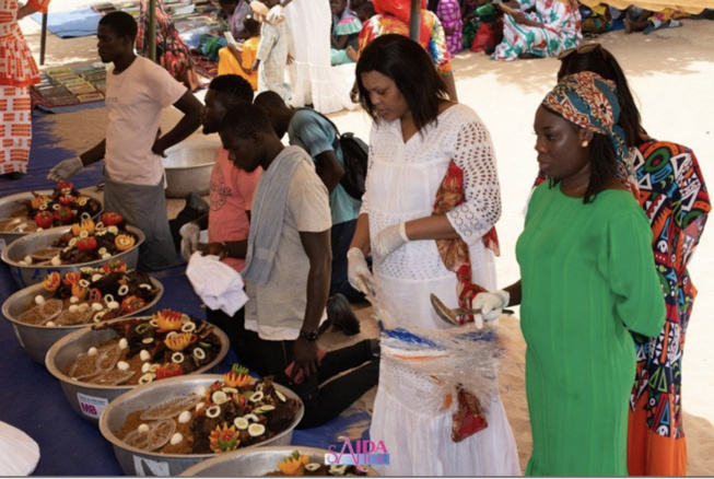 Photos: Sokhna Aida Saliou avec Sokhna Bator Saliou et Sokhna Adja Saliou