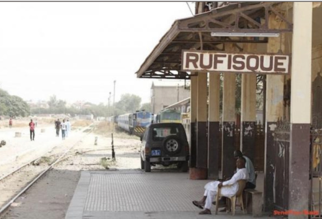 Audience au Palais: Bby de Rufisque se dispute des postes, oublie les maux de Rufisque et se... Audience au Palais: Bby de Rufisque se dispute des postes, oublie les maux de Rufisque et se...