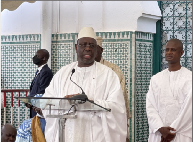 Macky Sall à la Grande Mosquée sur les législatives: "L’Etat restera vigilant car la violence doit être bannie… »
