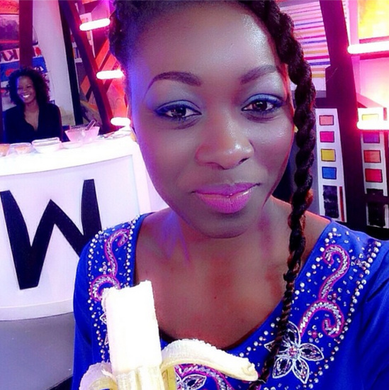 Khady Ndiaye Bijou est la nouvelle vedette qui donne la banane à toute l'équipe de " Yééwulén"