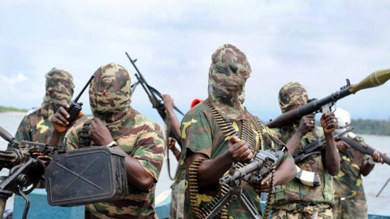 Boko Haram a converti à l'islam les 223 lycéennes nigérianes enlevées