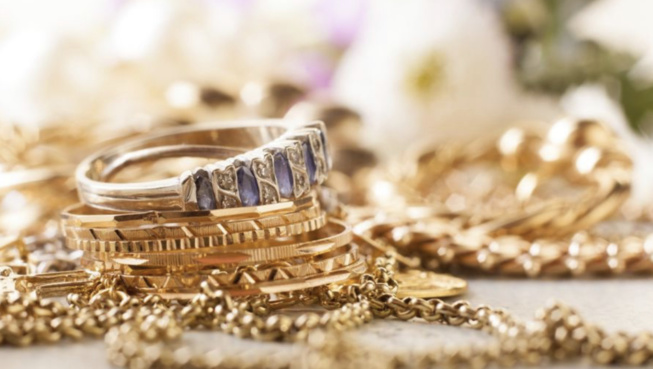 Jugé pour recel : Il avait acheté des bijoux volés d'une valeur de 40 millions, à 900 mille francs ! Jugé pour recel : Il avait acheté des bijoux volés d'une valeur de 40 millions, à 900 mille francs !