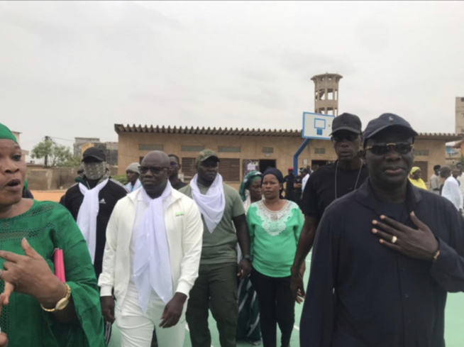 Ahmed Aïdara : « Venez voter massivement pour empêcher le Président Macky Sall d'avoir un 3e mandat » Ahmed Aïdara : « Venez voter massivement pour empêcher le Président Macky Sall d'avoir un 3e mandat »