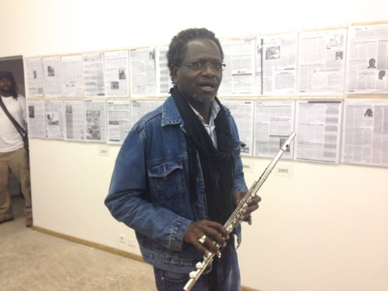 Le directeur de publication du journal le Populaire, Pape Samba Kane montre ses talents d’artiste
