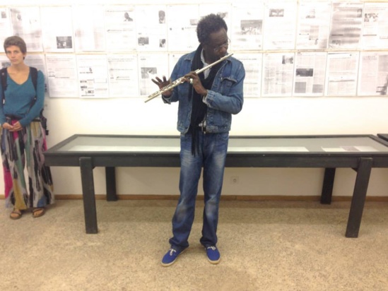Le directeur de publication du journal le Populaire, Pape Samba Kane montre ses talents d’artiste