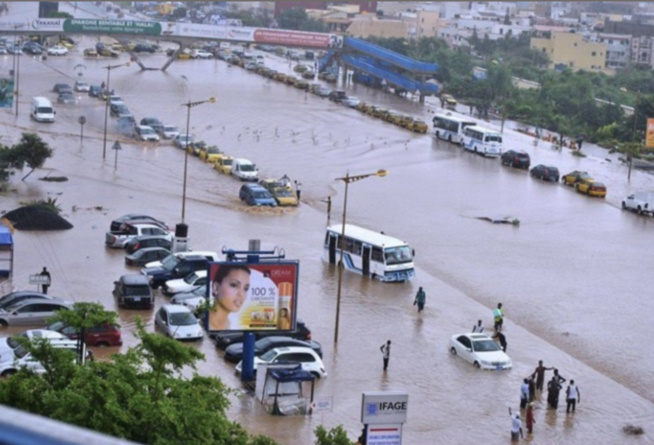 FORTES PLUIES A DAKAR Un décès enregistré sur la Corniche-ouest FORTES PLUIES A DAKAR Un décès enregistré sur la Corniche-ouest