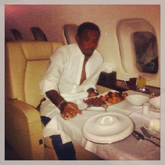 J'ai grandi en mangeant ces beignets, haricots, bouillie et... J'ai grandi en mangeant ces beignets, haricots, bouillie et...