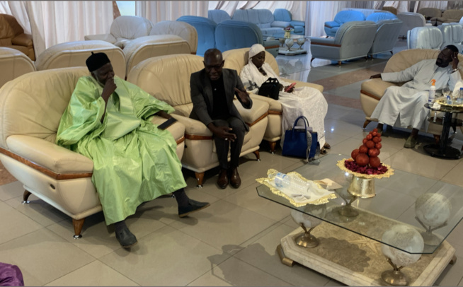 Le Directeur Adjoint De KPAY reçu Par Oustaz Alioune SALL Le Directeur Adjoint De KPAY reçu Par Oustaz Alioune SALL