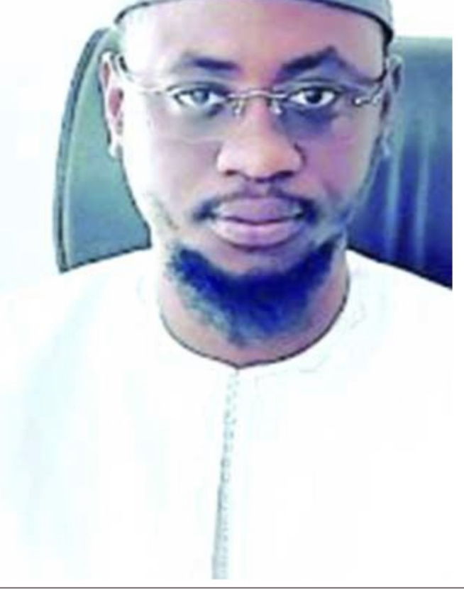 Membre de la Mafia Kacc Kacci, découvrez l'autre activité de Jules Aloïse P. Faye... Membre de la Mafia Kacc Kacci, découvrez l'autre activité de Jules Aloïse P. Faye...