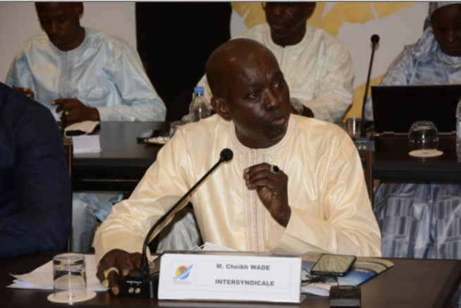 Intersyndicale Transports Aériens et Aviation Civile : Des syndicalistes accusent Cheikh Wade de « faux et usage de faux » Intersyndicale Transports Aériens et Aviation Civile : Des syndicalistes accusent Cheikh Wade de « faux et usage de faux »