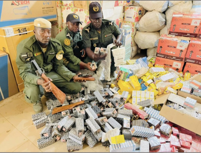 Keur-Ayip: Des produits pharmaceutiques de contrebande d’une valeur de près de 322 millions francs CFA saisis par la Douane Keur-Ayip: Des produits pharmaceutiques de contrebande d’une valeur de près de 322 millions francs CFA saisis par la Douane