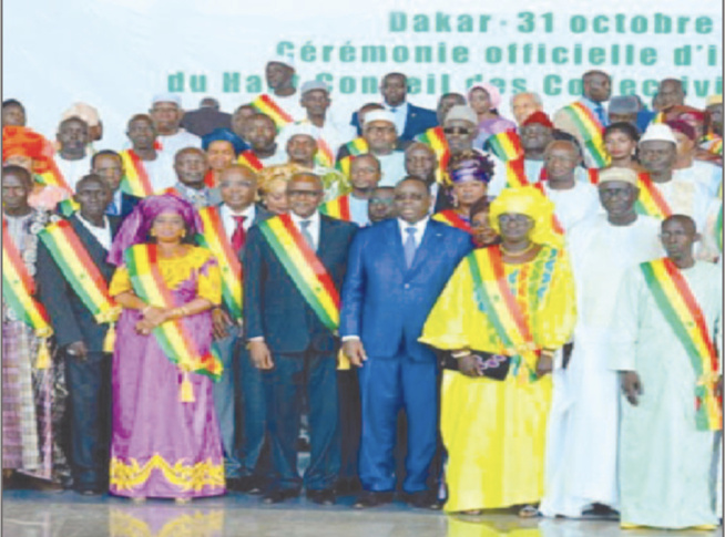 Le Sénat noyé dans les inondations de 2012 : Hcct, le combat de la survie… Le Sénat noyé dans les inondations de 2012 : Hcct, le combat de la survie…