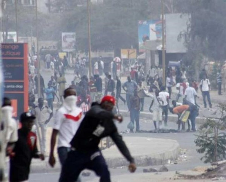 Les policiers ont pourchassé les étudiants jusqu'aux locaux de Bougane Gueye Dani