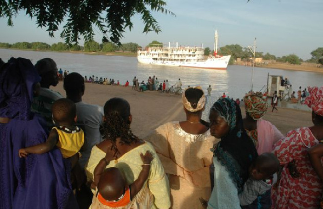 Des risques de débordement du fleuve Sénégal signalés ; sa montée progressive proche de la cote d’alerte, selon son ministère de tutelle Des risques de débordement du fleuve Sénégal signalés ; sa montée progressive proche de la cote d’alerte, selon son ministère de tutelle