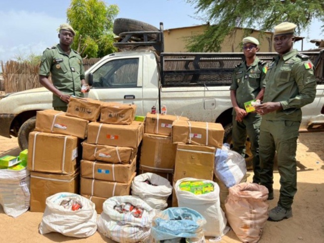 Trafic de faux médicaments vétérinaires: La Douane de Diama saisit une contrevaleur de plus de 71 millions de F Cfa Trafic de faux médicaments vétérinaires: La Douane de Diama saisit une contrevaleur de plus de 71 millions de F Cfa