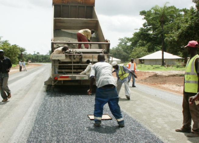 Magal de Touba-Réhabilitation des Axes Routiers : Le Gouverneur de Diourbel presse l’entreprise Jean Lefèvre Sénégal Magal de Touba-Réhabilitation des Axes Routiers : Le Gouverneur de Diourbel presse l’entreprise Jean Lefèvre Sénégal