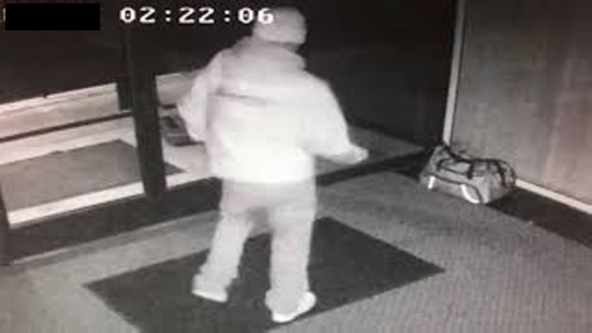 Il dérobait les biens de son voisin : Les plans de Boubacar Sène déjoués grâce à la caméra de surveillance Il dérobait les biens de son voisin : Les plans de Boubacar Sène déjoués grâce à la caméra de surveillance