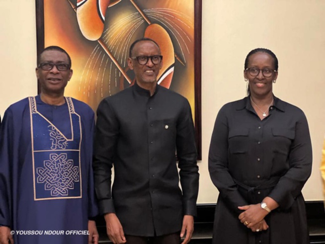 Accueilli et chaleureusement reçu par Paul Kagamé : les remerciements de Youssou Ndour Accueilli et chaleureusement reçu par Paul Kagamé : les remerciements de Youssou Ndour