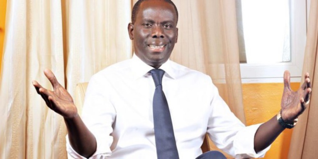 Présidentielle 2024: Malick Gakou officialise sa candidature et défie... Présidentielle 2024: Malick Gakou officialise sa candidature et défie...