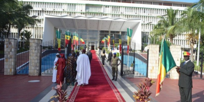 Election du président, formation du bureau et des commissions… : Vers une longue journée à l’Hémicycle, ce lundi Election du président, formation du bureau et des commissions… : Vers une longue journée à l’Hémicycle, ce lundi