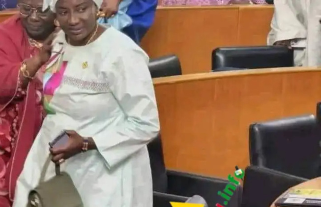 Note salée à Oumar Youm: Mimi Touré a boycotté le candidat de Macky Sall pour le perchoir Note salée à Oumar Youm: Mimi Touré a boycotté le candidat de Macky Sall pour le perchoir
