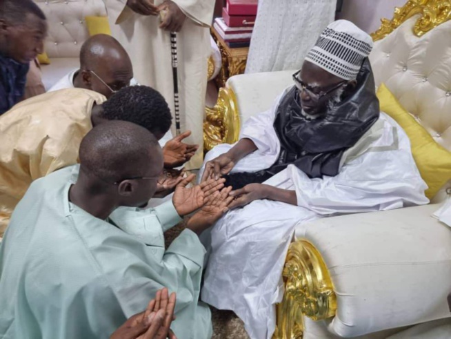 Magal: Ousmane Sonko est retourné à Touba pour... Magal: Ousmane Sonko est retourné à Touba pour...