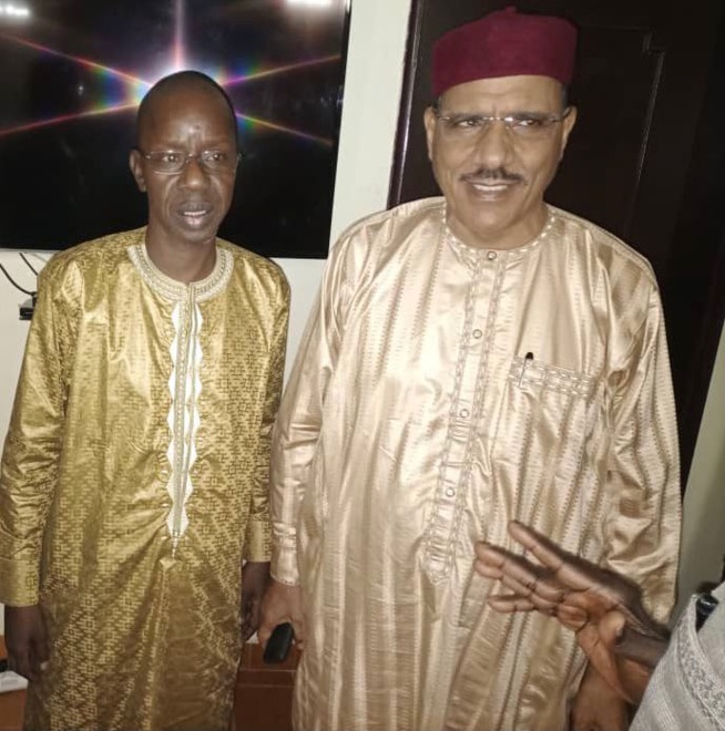 Visite de travail : Mamadou Oumar Bocoum reçu par Bazoum le Président du Niger Visite de travail : Mamadou Oumar Bocoum reçu par Bazoum le Président du Niger