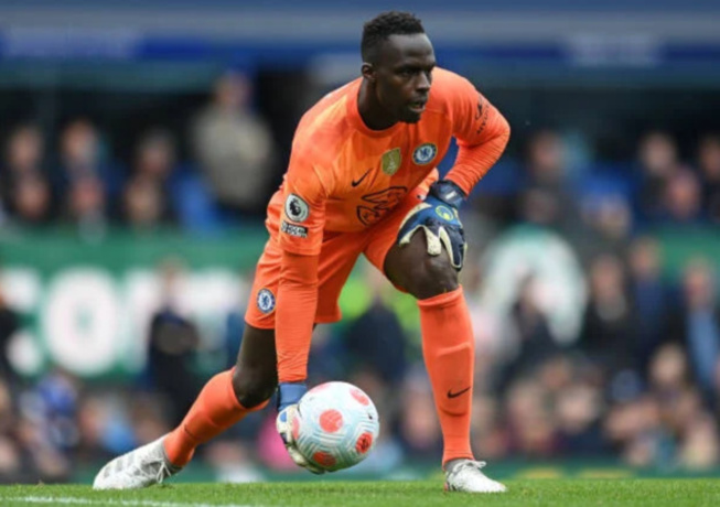 Qatar 2022 / Cascade de blessures chez les "Lions" : Après le forfait de Bouna Sarr, Sabalay, Edou Mendy à l'infirmerie Qatar 2022 / Cascade de blessures chez les "Lions" : Après le forfait de Bouna Sarr, Sabalay, Edou Mendy à l'infirmerie