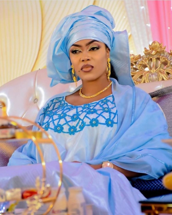 Simple et classe, Sokhna Aida Thioune captive le regard des « thiantacones » Simple et classe, Sokhna Aida Thioune captive le regard des « thiantacones »