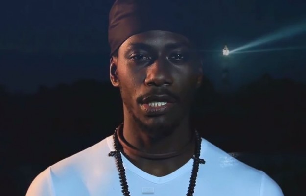 Nouveau clip de Carlou D feat Eagle Cherie. Regardez Nouveau clip de Carlou D feat Eagle Cherie. Regardez