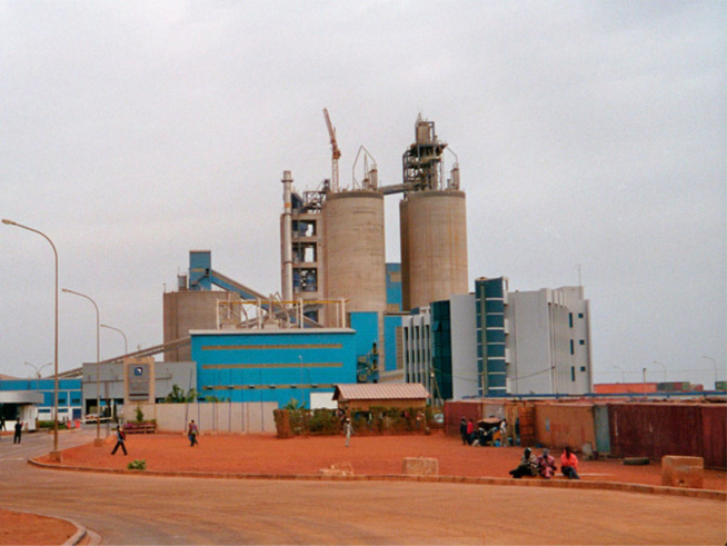 Excavations sauvages causant des dégâts à Thicky (Diass): «Les Ciments du Sahel» sévèrement décriés Excavations sauvages causant des dégâts à Thicky (Diass): «Les Ciments du Sahel» sévèrement décriés