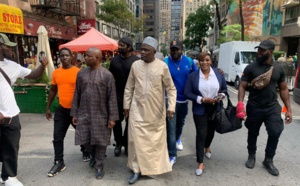 Etats-Unis: l'incroyable comité d'accueil des sénégalais pour le Président Macky Sall, malgré... Etats-Unis: l'incroyable comité d'accueil des sénégalais pour le Président Macky Sall, malgré...