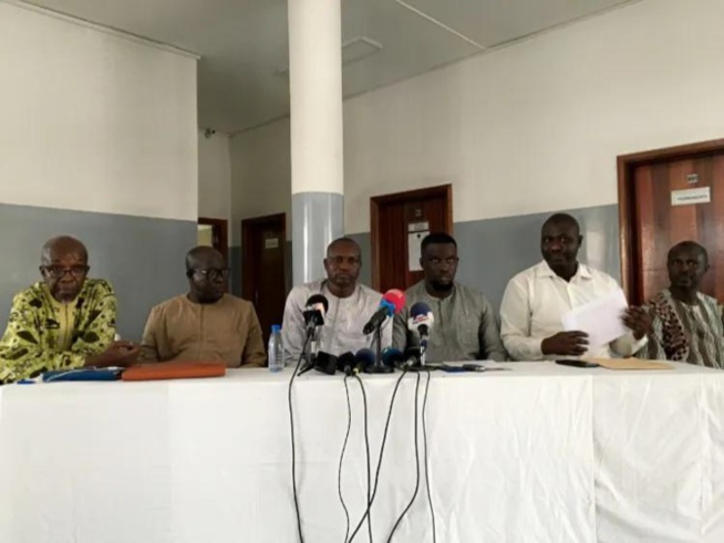 Suppression de leurs indemnités internes : Les travailleurs des ministères des Pêches et de l'Agriculture, décrètent 72 heures de grève Suppression de leurs indemnités internes : Les travailleurs des ministères des Pêches et de l'Agriculture, décrètent 72 heures de grève