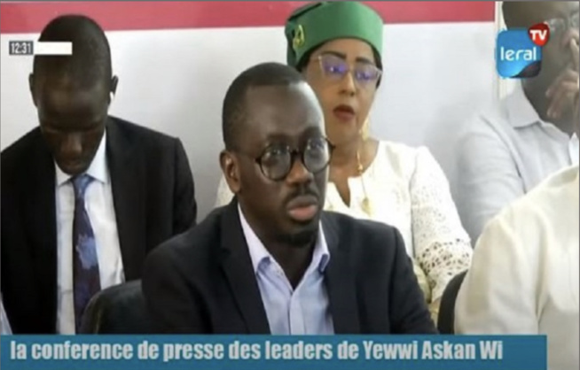 Cheikhna Tidiane Youm PUR sur le régime de Macky : « les ndiouth-ndiaath ‘’entourloupes’’ se heurtent à la réalité… Cheikhna Tidiane Youm PUR sur le régime de Macky : « les ndiouth-ndiaath ‘’entourloupes’’ se heurtent à la réalité…