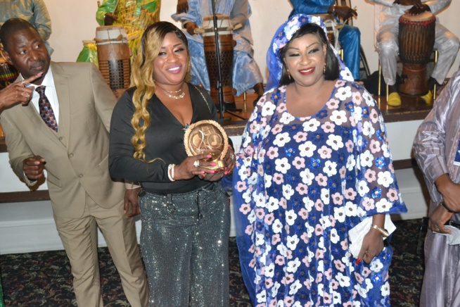 Omar Pen, Youssou Ndour, Thione Seck, Baba Maal, Ismael Lo, et Wally B Seck honorés par le Collectif des Sénégalais de la Diaspora à New York Omar Pen, Youssou Ndour, Thione Seck, Baba Maal, Ismael Lo, et Wally B Seck honorés par le Collectif des Sénégalais de la Diaspora à New York