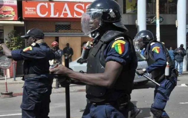 Convocation de Ousmane Sonko : Voici le dispositif sécuritaire des FDS pour éviter des « émeutes de mars bis » Convocation de Ousmane Sonko : Voici le dispositif sécuritaire des FDS pour éviter des « émeutes de mars bis »