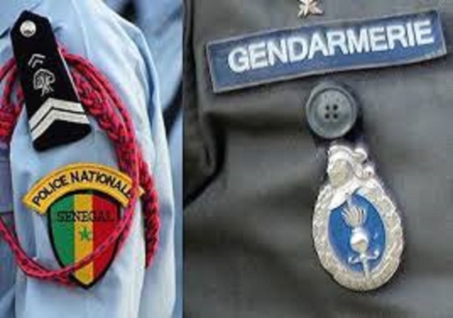 Terrorisme / Police et Gendarmerie: Les mesures très prudentes du Chef de l'Etat, Macky Sall Terrorisme / Police et Gendarmerie: Les mesures très prudentes du Chef de l'Etat, Macky Sall