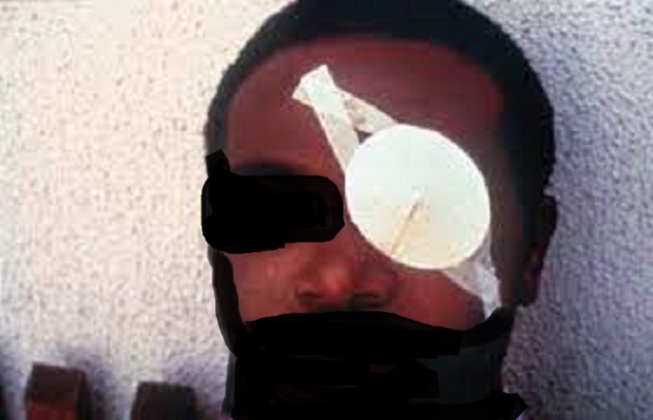 Son client blessé lors d’une bataille entre chauffeurs de taxi à l’Aibd : L’avocat demande 2 milliards FCfa de dommages et intérêts Son client blessé lors d’une bataille entre chauffeurs de taxi à l’Aibd : L’avocat demande 2 milliards FCfa de dommages et intérêts