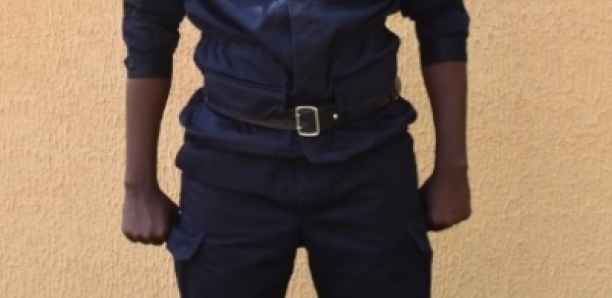 Un policier retrouvé égorgé chez lui, en pleine nuit Un policier retrouvé égorgé chez lui, en pleine nuit