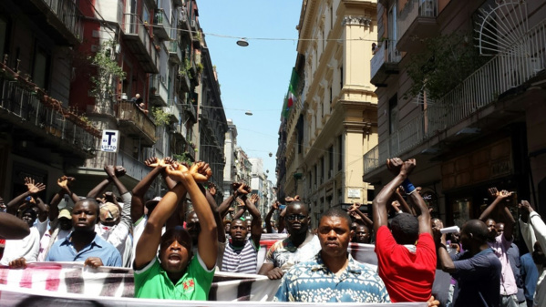 Italie : Sit-in des « modou modou » après l’agression sur un Sénégalais par les policiers de Naples