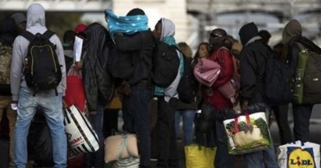 Racket maraboutique : le jeu de cache-cache des modou-modou Racket maraboutique : le jeu de cache-cache des modou-modou