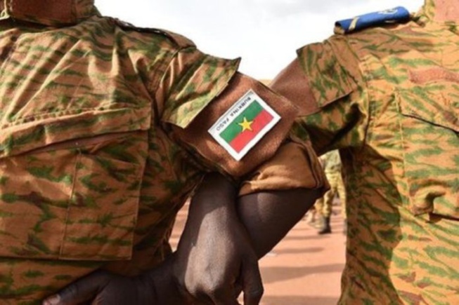 Burkina: recrutement exceptionnel de 3.000 soldats pour combattre les jihadistes. Burkina: recrutement exceptionnel de 3.000 soldats pour combattre les jihadistes.