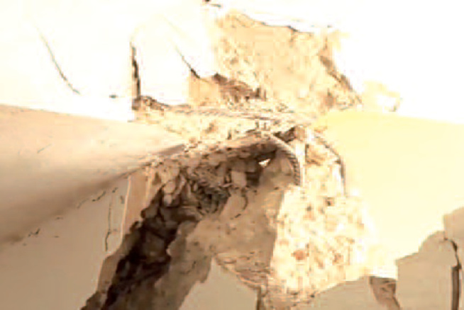 Education Délabré 3 ans après sa construction : Le Cem de Sébi-Gare interdit aux élèves Education Délabré 3 ans après sa construction : Le Cem de Sébi-Gare interdit aux élèves