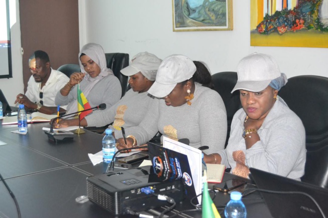 En images réunion de coordination des ALA African Leadership Awards ce 05 Novembre au Marriot Time Square de New York avec le MEDS. En images réunion de coordination des ALA African Leadership Awards ce 05 Novembre au Marriot Time Square de New York avec le MEDS.