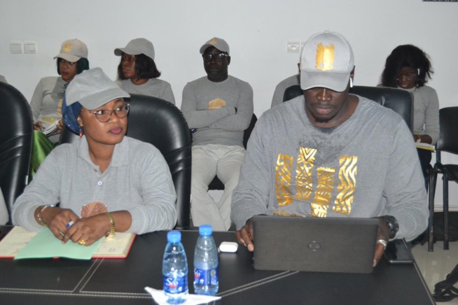 En images réunion de coordination des ALA African Leadership Awards ce 05 Novembre au Marriot Time Square de New York avec le MEDS. En images réunion de coordination des ALA African Leadership Awards ce 05 Novembre au Marriot Time Square de New York avec le MEDS.