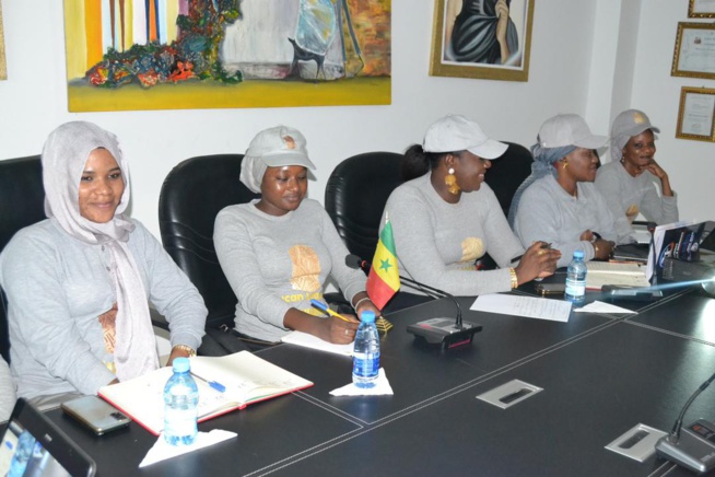 En images réunion de coordination des ALA African Leadership Awards ce 05 Novembre au Marriot Time Square de New York avec le MEDS. En images réunion de coordination des ALA African Leadership Awards ce 05 Novembre au Marriot Time Square de New York avec le MEDS.